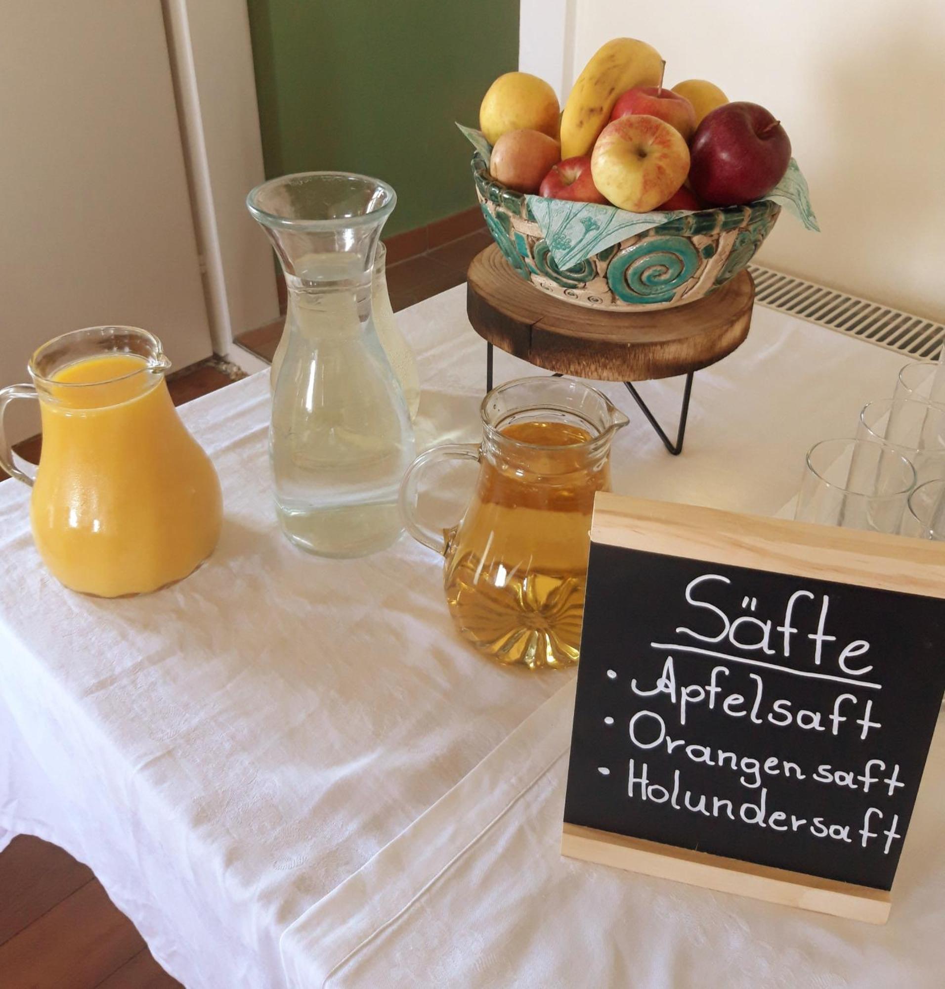 Weinhof Reichmann Bed & Breakfast Sankt Peter am Ottersbach Ngoại thất bức ảnh