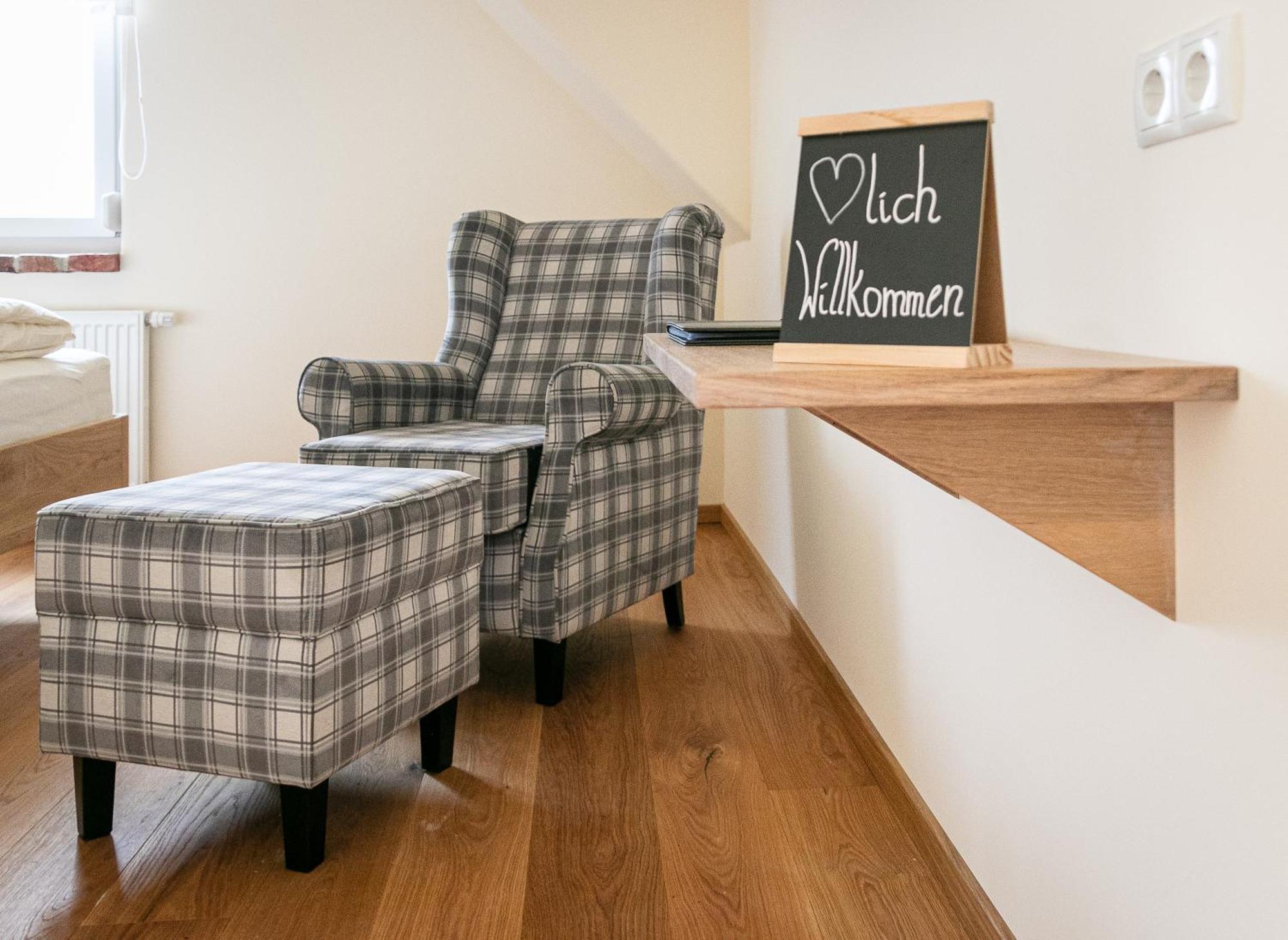 Weinhof Reichmann Bed & Breakfast Sankt Peter am Ottersbach Ngoại thất bức ảnh